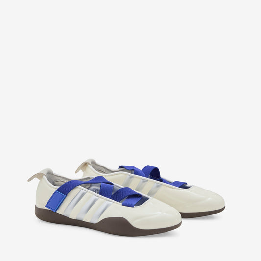 CLOT x Women's Caroline Hú Taekwondo Off White | Silver Metallic | Brown
