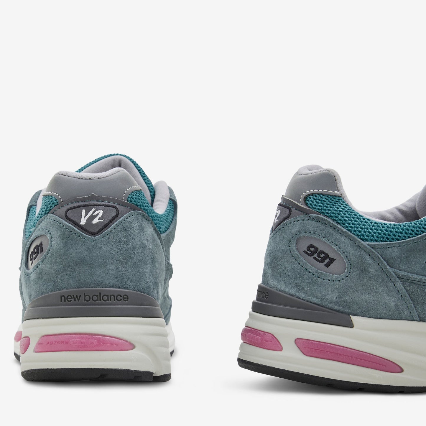 U991TT2 Porcelain Green | Trooper | Silver