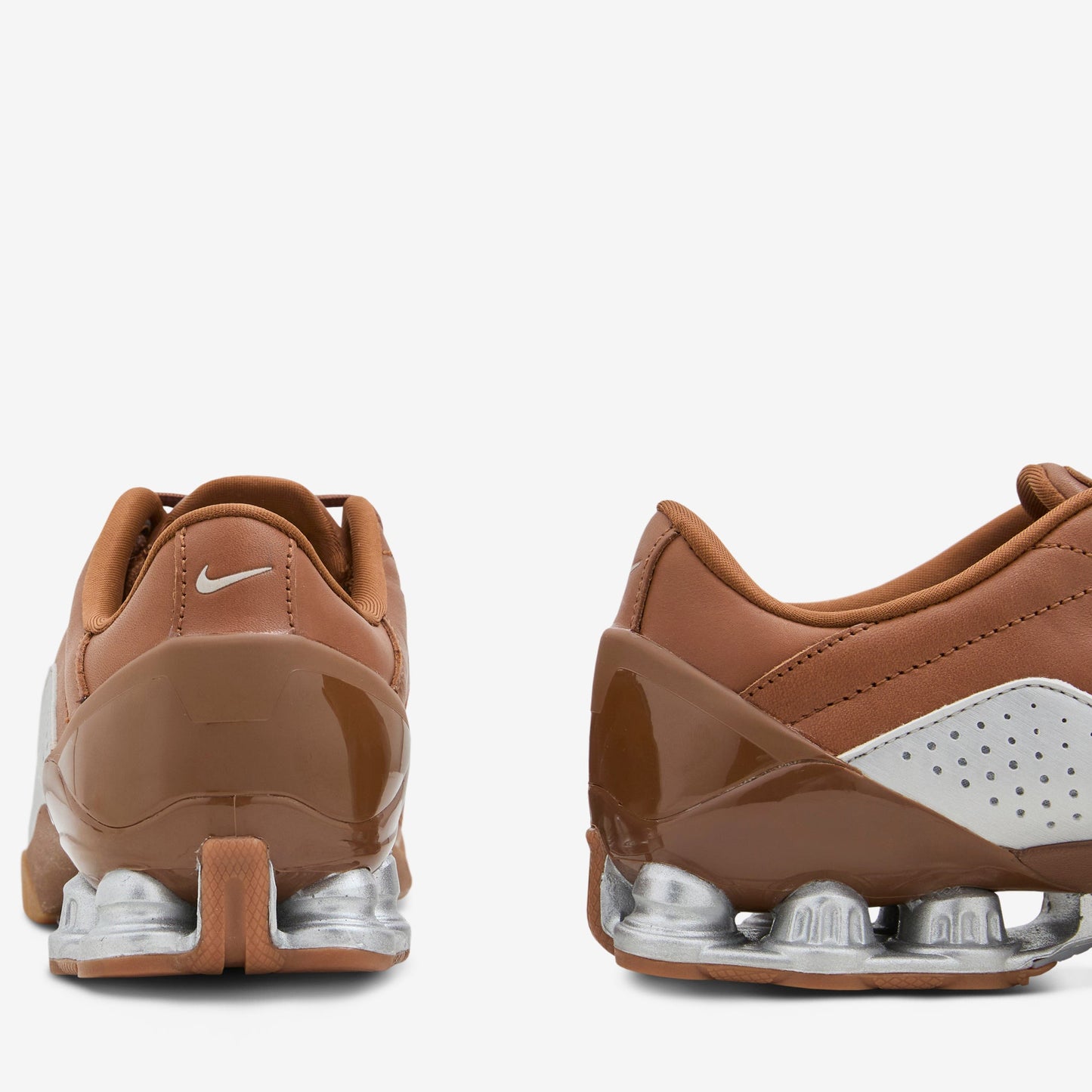 Women's T90 Shox Magia Pecan | Metallic Silver | Rustic