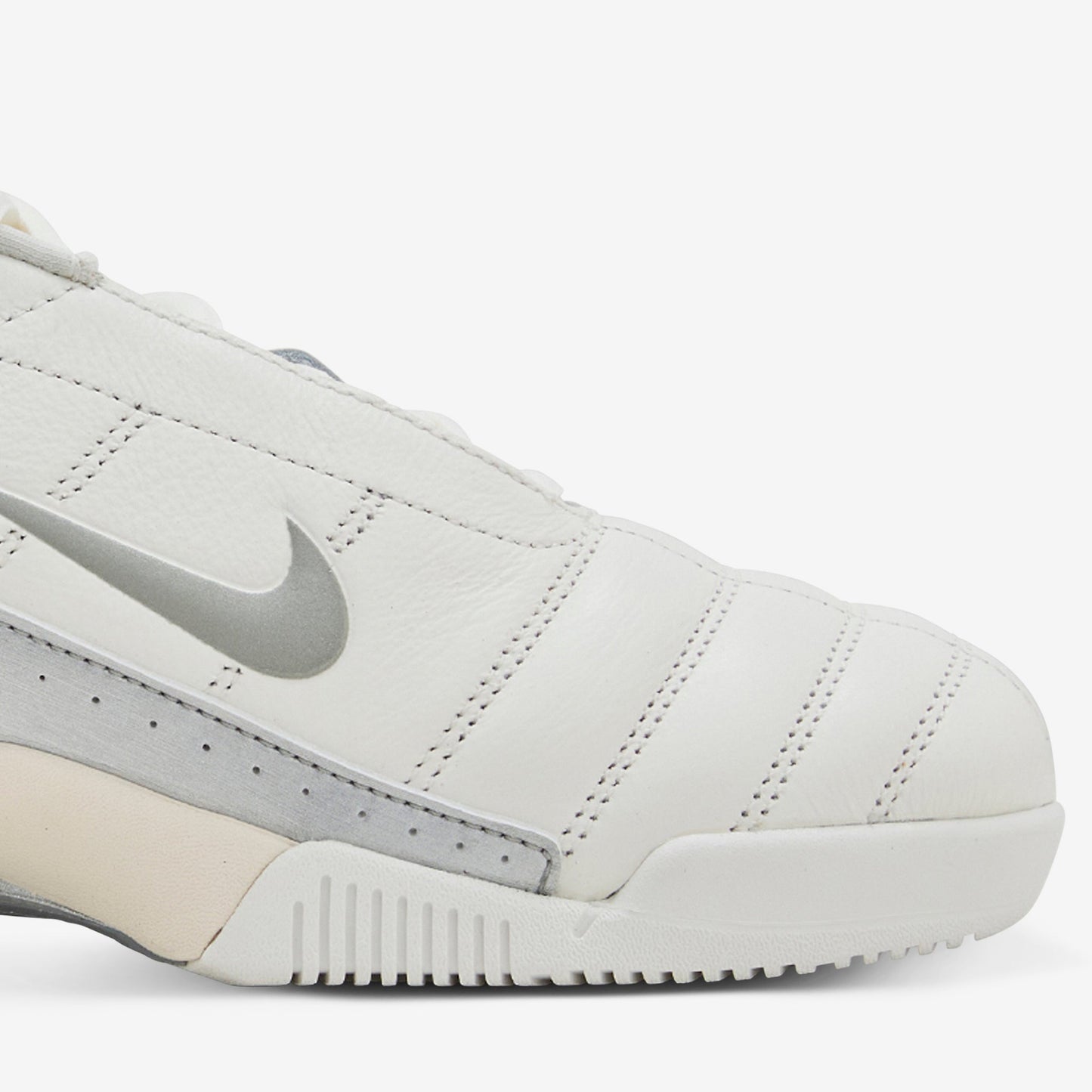 Women's T90 Shox Magia Sail | Metallic Silver | Pale Ivory | Sail