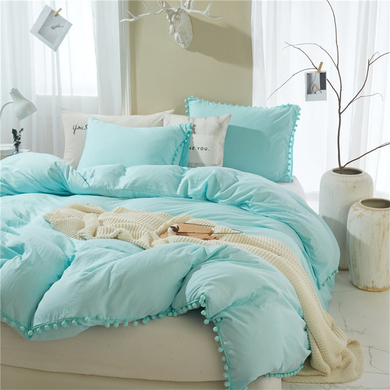 American Style Furball Tasseles Yellow Bedding Set Queen Home Hairball Tassel Bed Cover Sets Soft King Size Duvet Cover No Sheet
