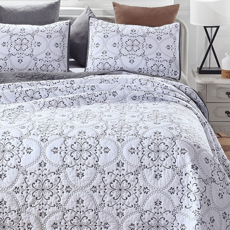 100% Cotton Embroidered Butterfly Flower 3pcs Printed Quilted Quilt Pillowcase Free Shipping