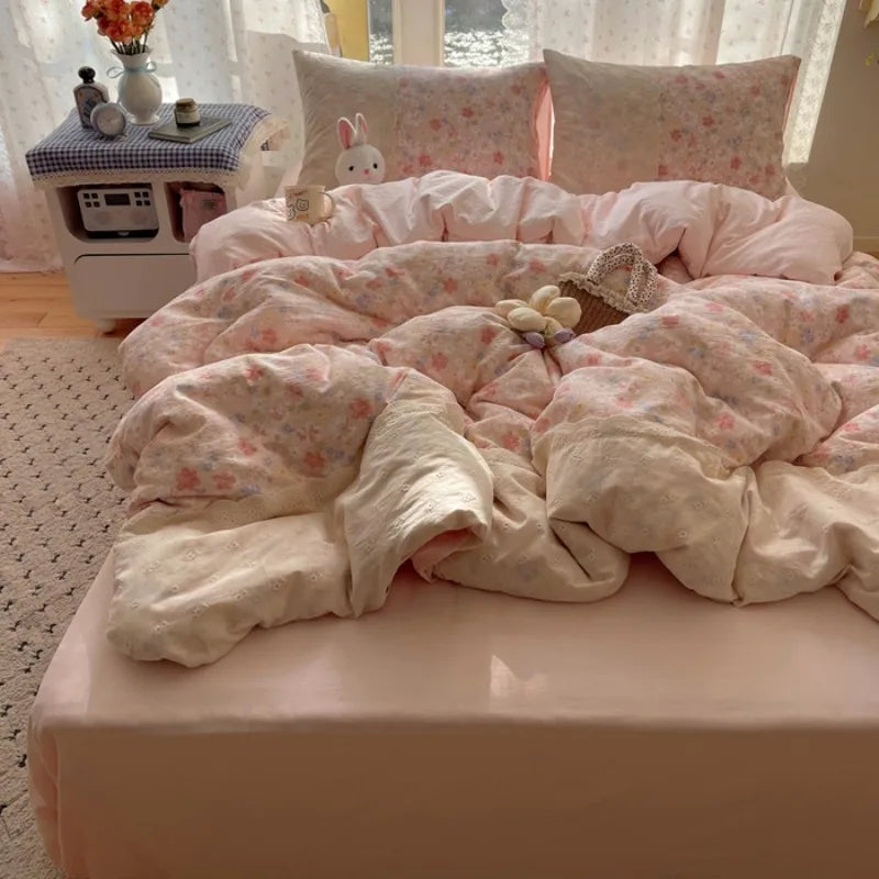 2025 new small floral cloud wrinkle double yarn bed four-piece set princess lace quilt cover three-piece bed sheet set