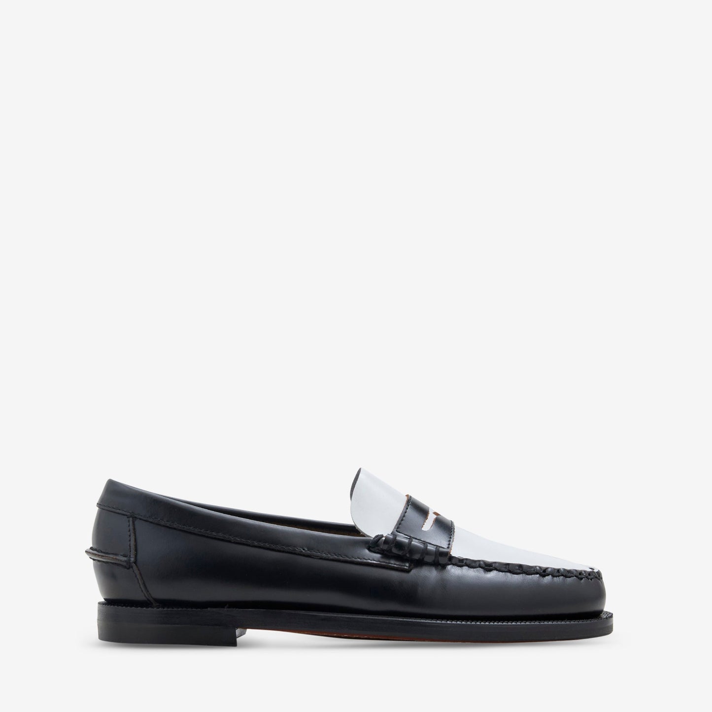 Women's Classic Dan Loafer Black | White