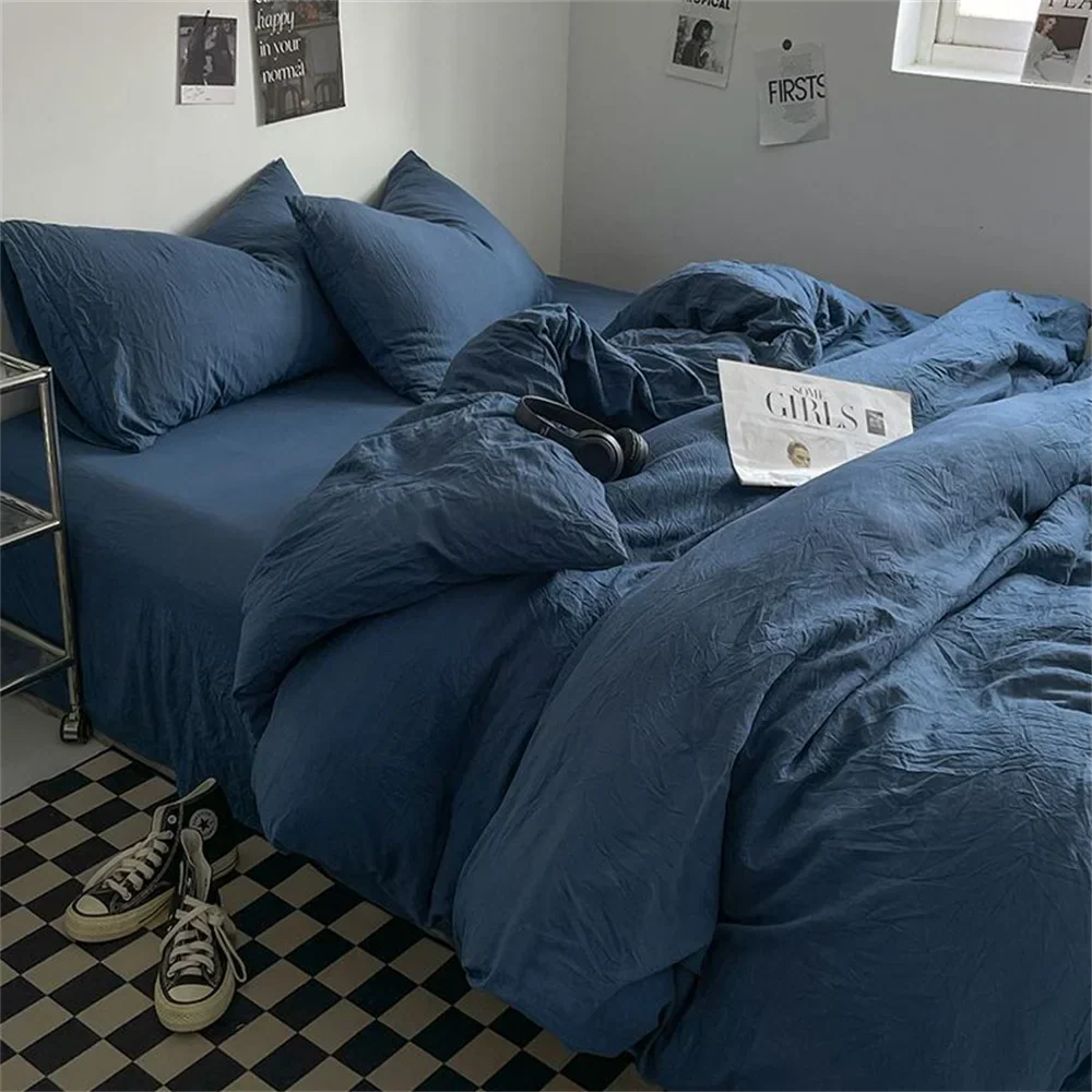 100% Thick Brushed Bed Sheets, Duvet Cover Set, Four Piece Bedding Set Three Piece Bedding, Fully Enclosed for Home Gift
