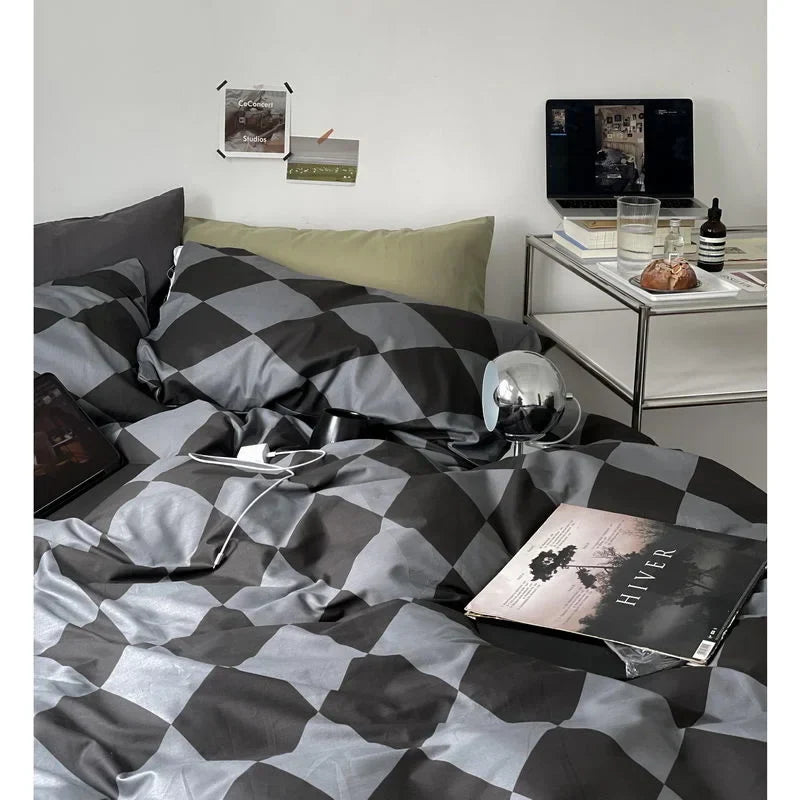 Fashion Style Pink Black Bedding Set Soft Flower Duvet Cover Pillowcase Bed Flat Sheet Set For Girl Double Queen King Bedclothes