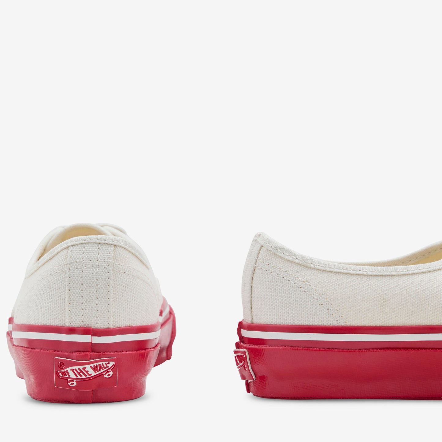 Authentic 44 Duck Canvas White | Red