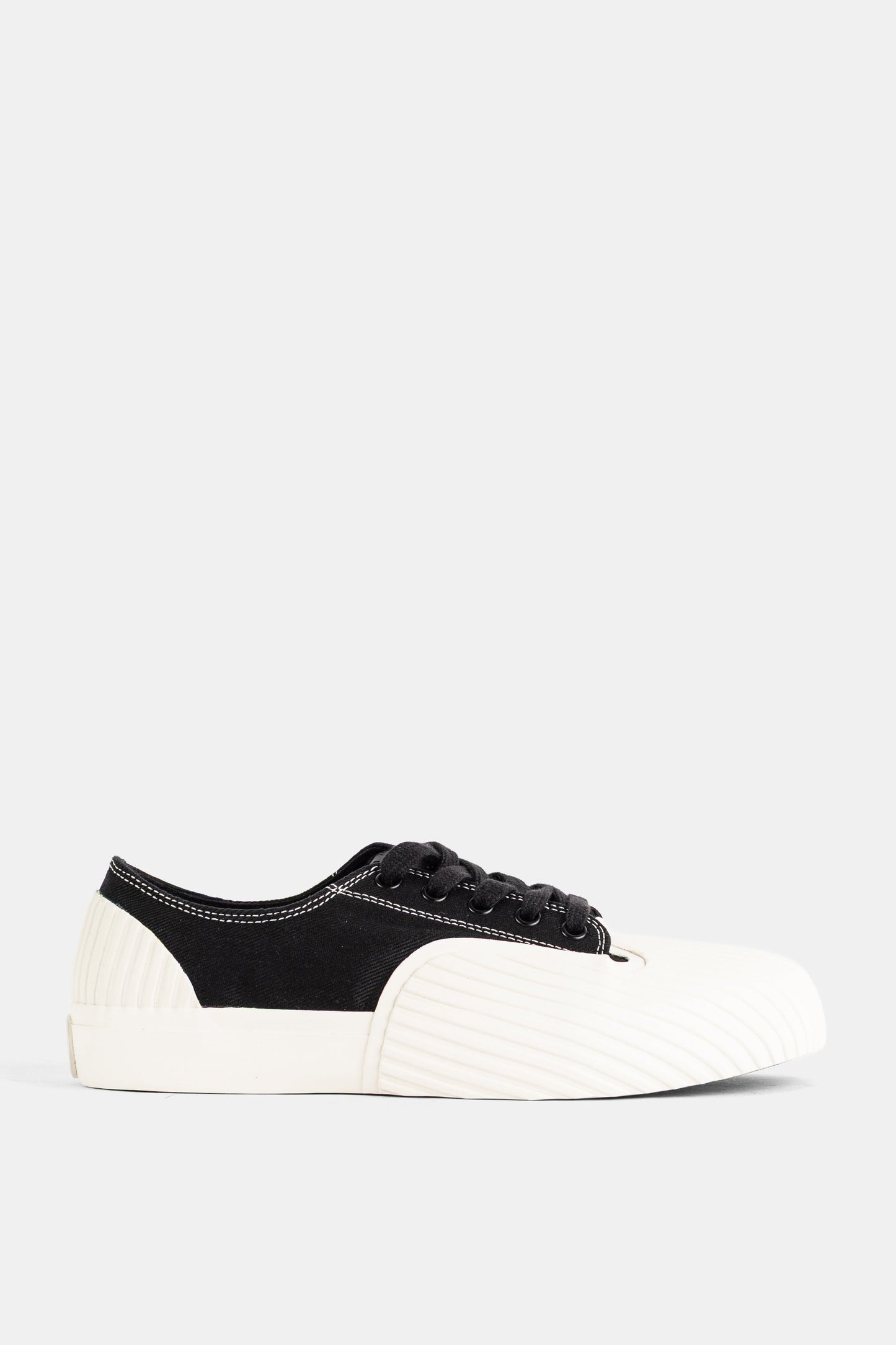 Unformed Sneaker — Black