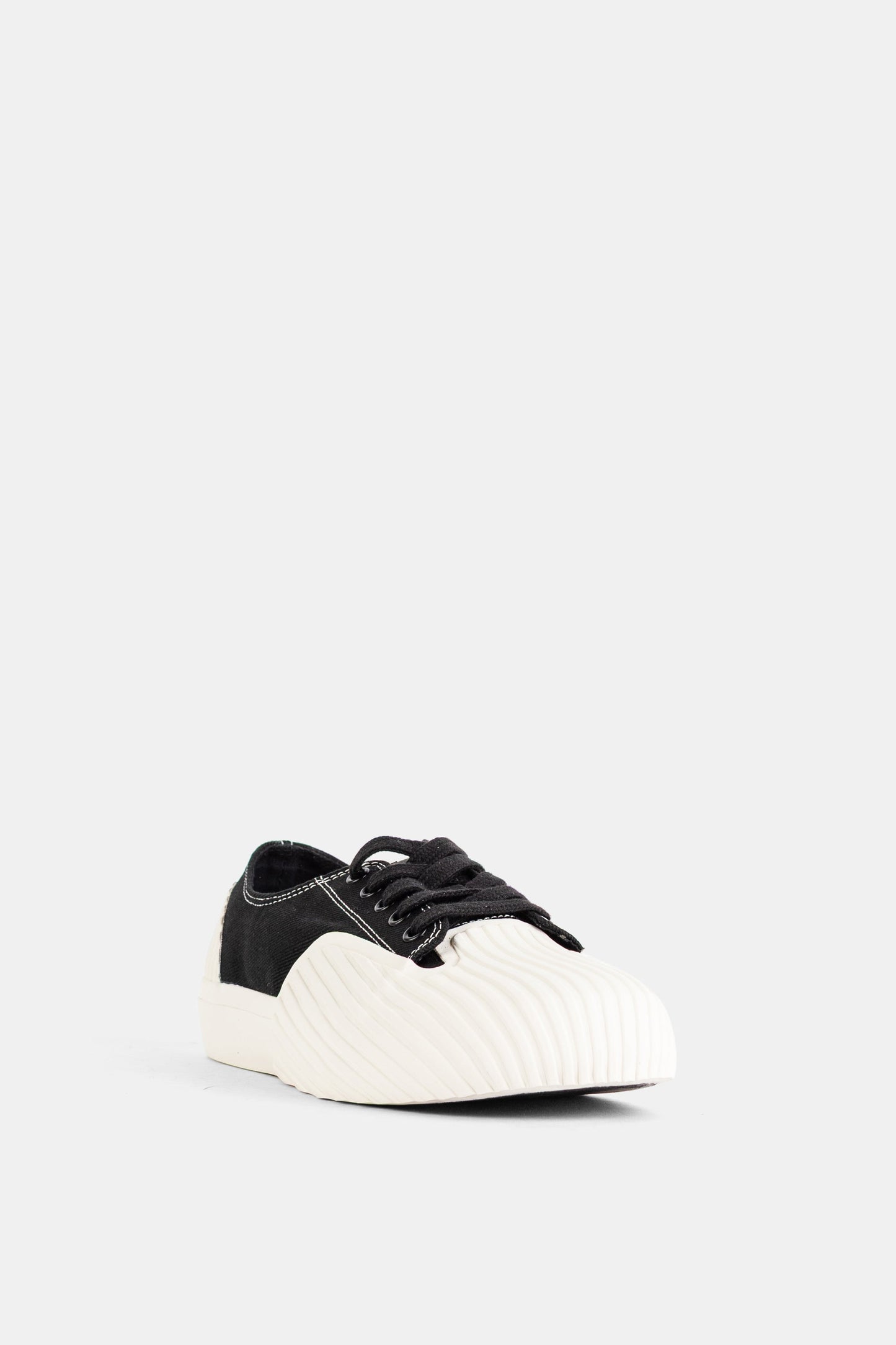 Unformed Sneaker — Black